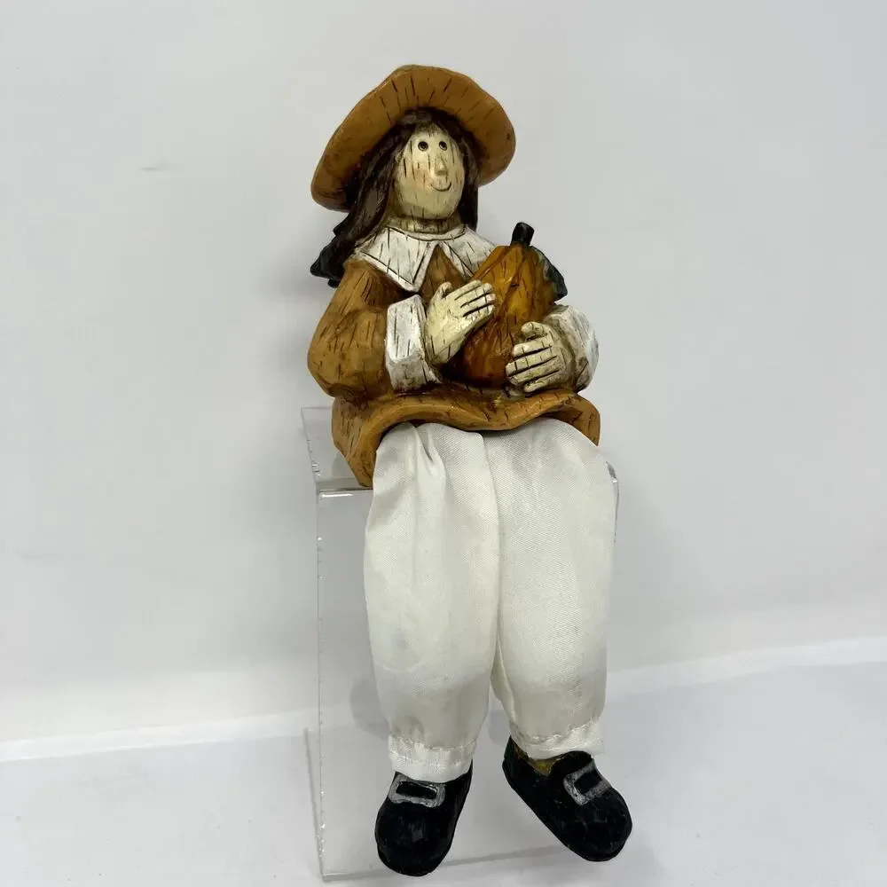 Vintage Pilgrim Shelf Sitter Woman Holding Pumpkin Fall Thanksgiving Decor 8